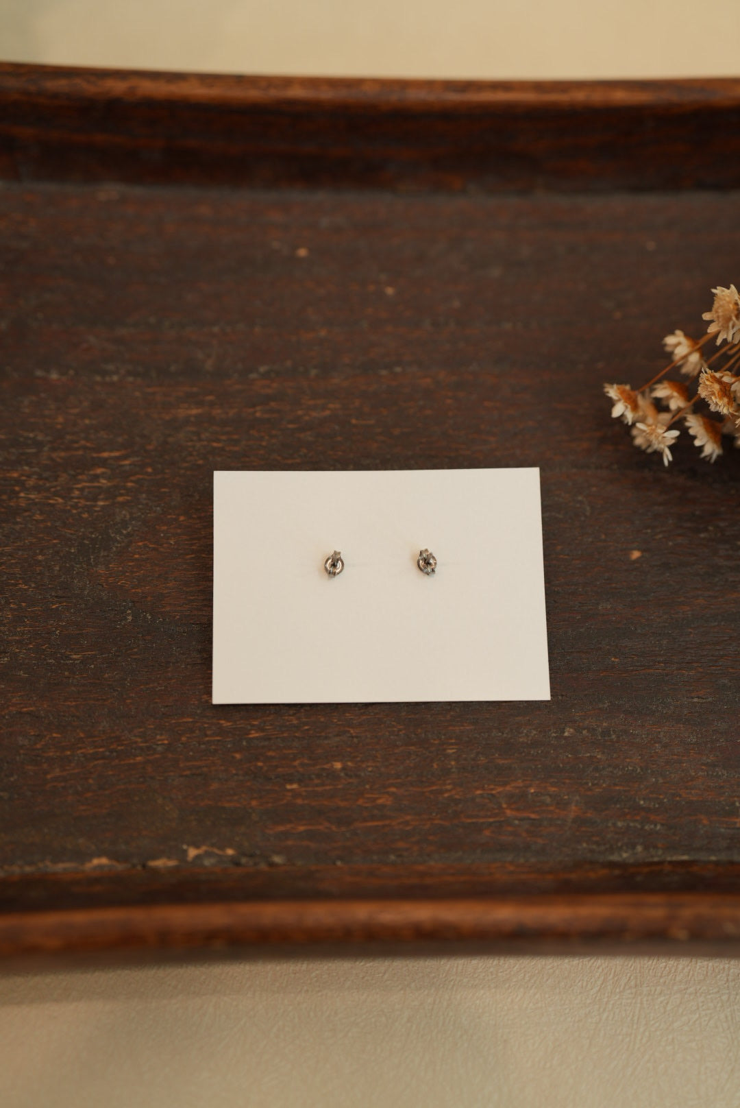 Michi Ito 伊藤三智 - Earrings - Lily of the Vally M28