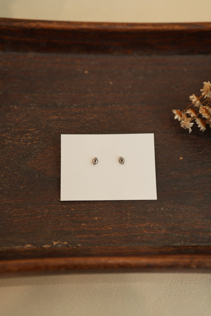 Michi Ito 伊藤三智 - Earrings - Lily of the Vally M28