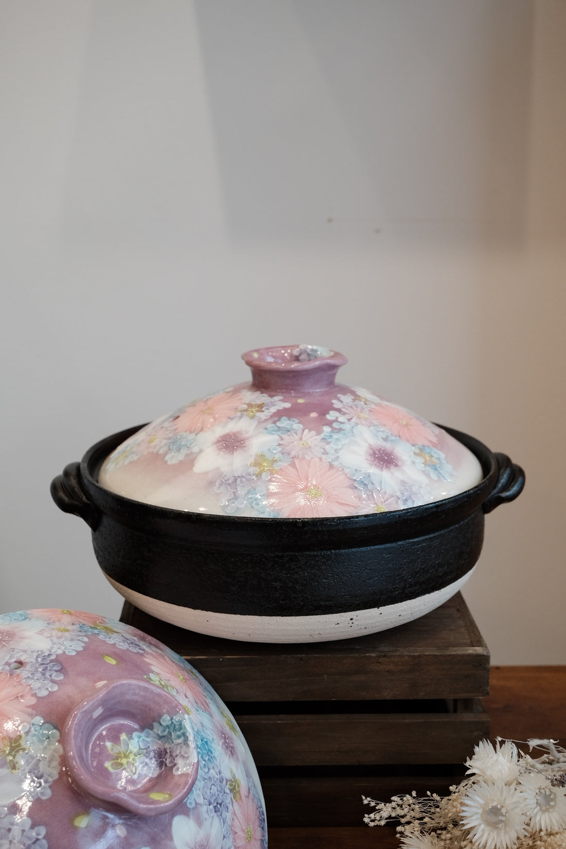 Setoware Flower Donabe Claypot - Purple