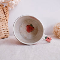 Asako Yamaguchi 山口麻子 Strawberry Large Mug AI08
