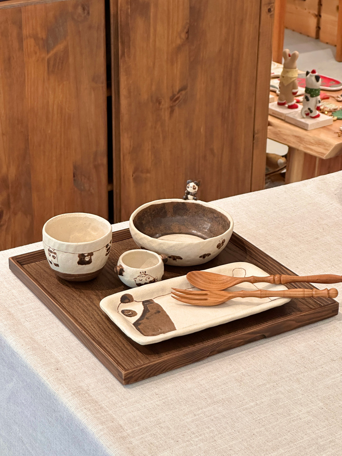 Non-Slip Surface Natural Wood Serving Tray