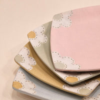 Kei Mitsumochi ミツ持啓 17cm Rectangle Plate - Yellow Flower KM26