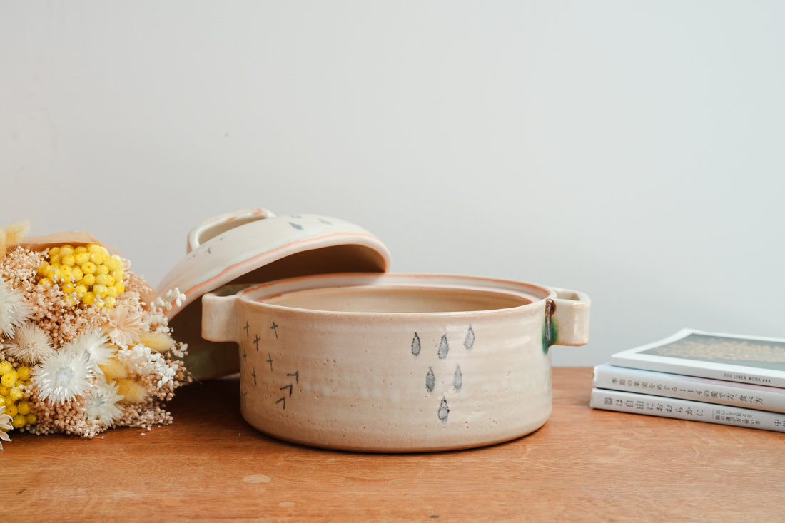 Kumiko Ishikawa 石川久美子 Colorful Clay Pot KI23