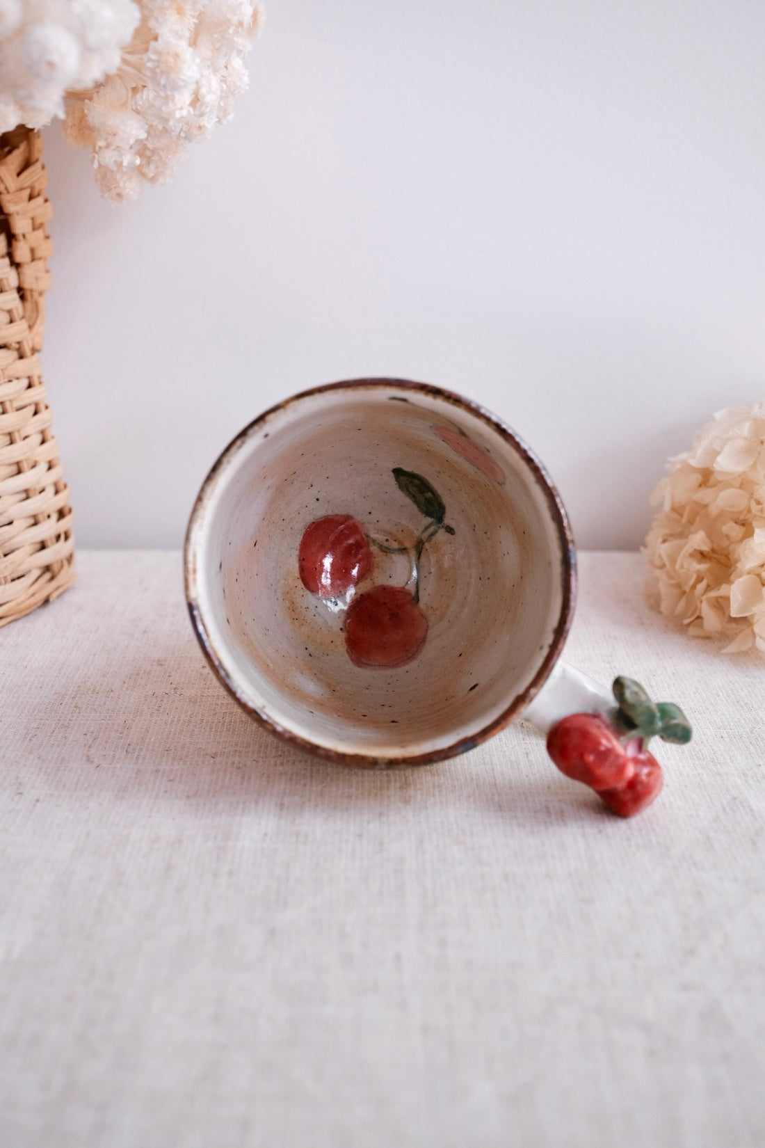 Asako Yamaguchi 山口麻子 Animal Tall Mug with Deco on Handle AI04