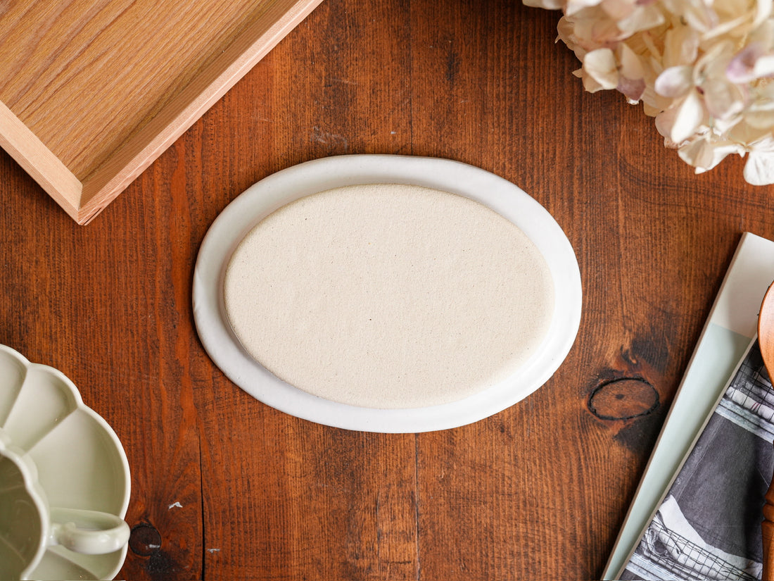Atelier Gyuusha Small Oval Plate