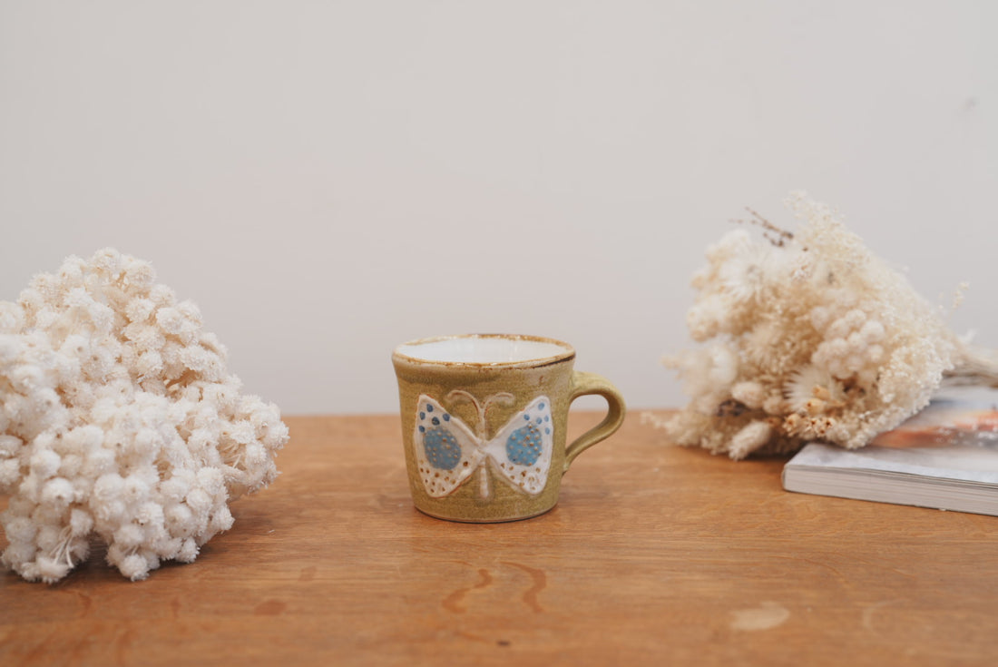 Tomoko Kubo コンガリ舍 Yellow Butterfly Mug TK04