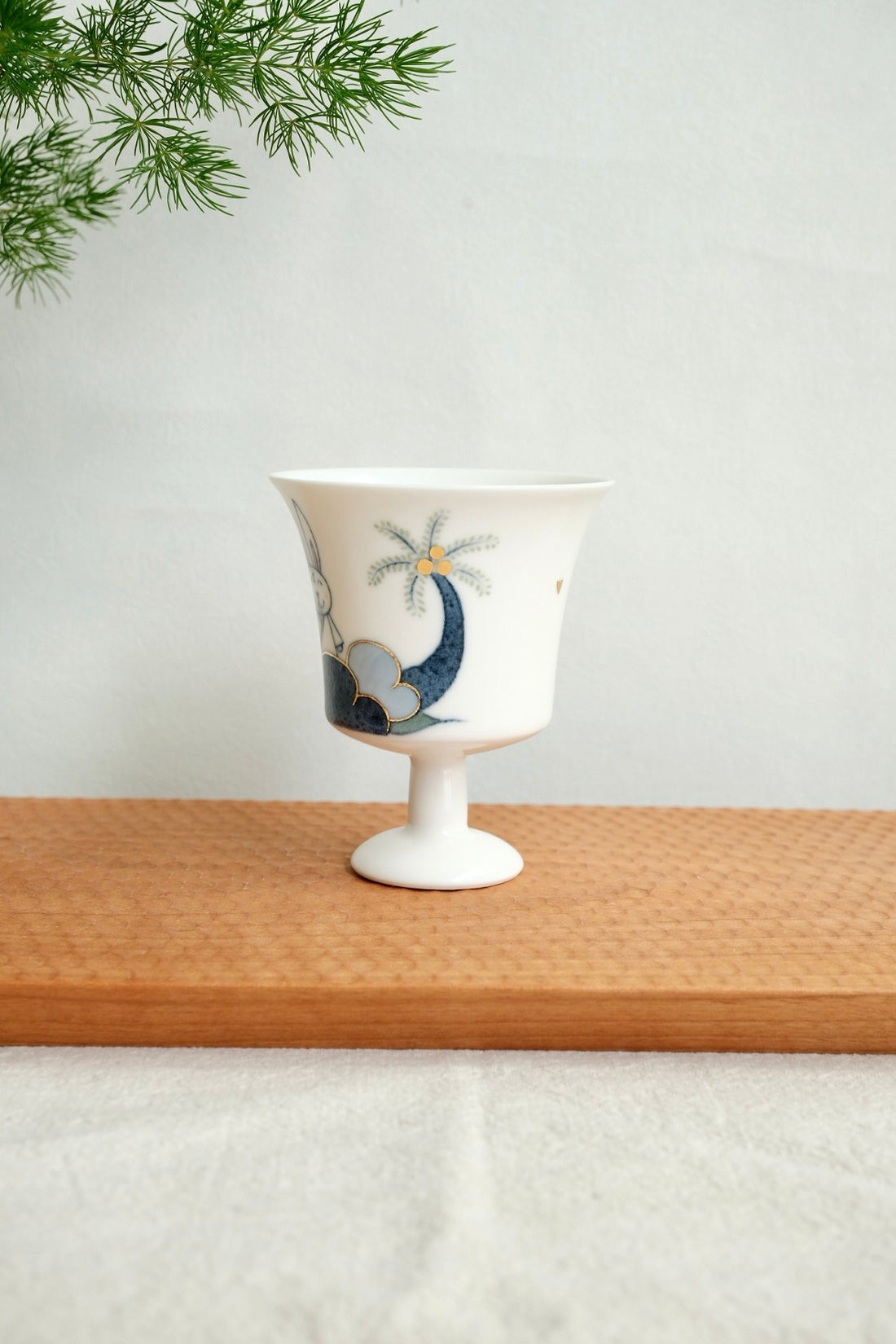 QIU Studio- Rabbit Pedestal Cup YQ06