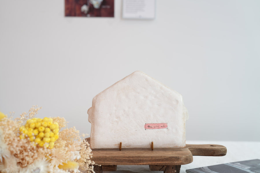 Cozy Nook - House Shaped Small Plate- CN09 #1