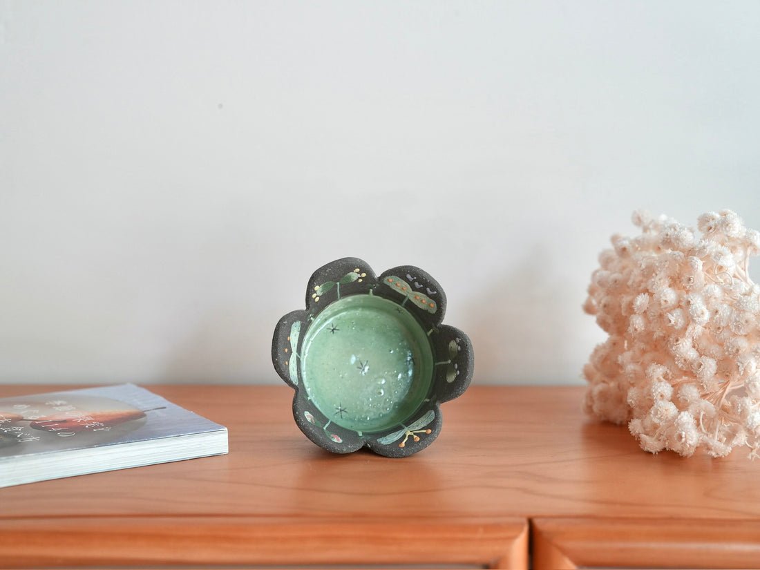 Akemi Nakamura 中村明美 Flower Shaped Bowl AN20