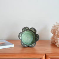 Akemi Nakamura 中村明美 Flower Shaped Bowl AN20