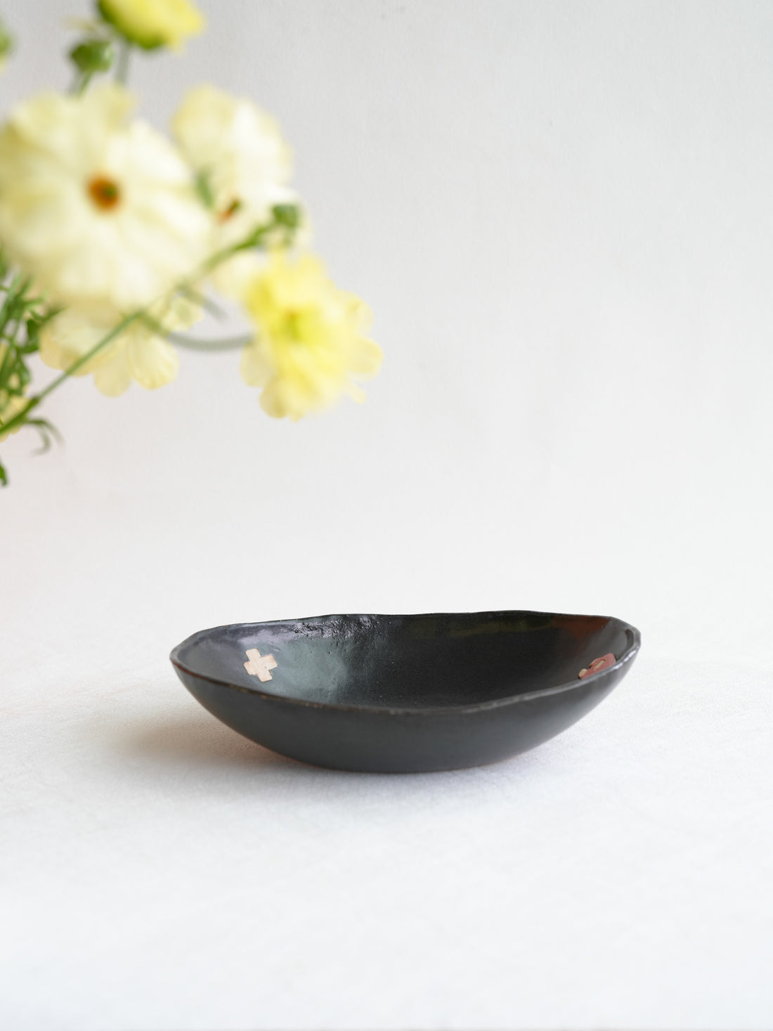 Misuzu Ishigami 石神美鈴 Large Oval Plate with Handle MIS35