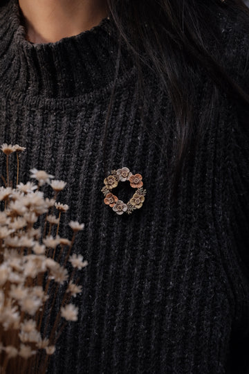 Michi Ito 伊藤三智- Brooch - Poppy Wreath M24