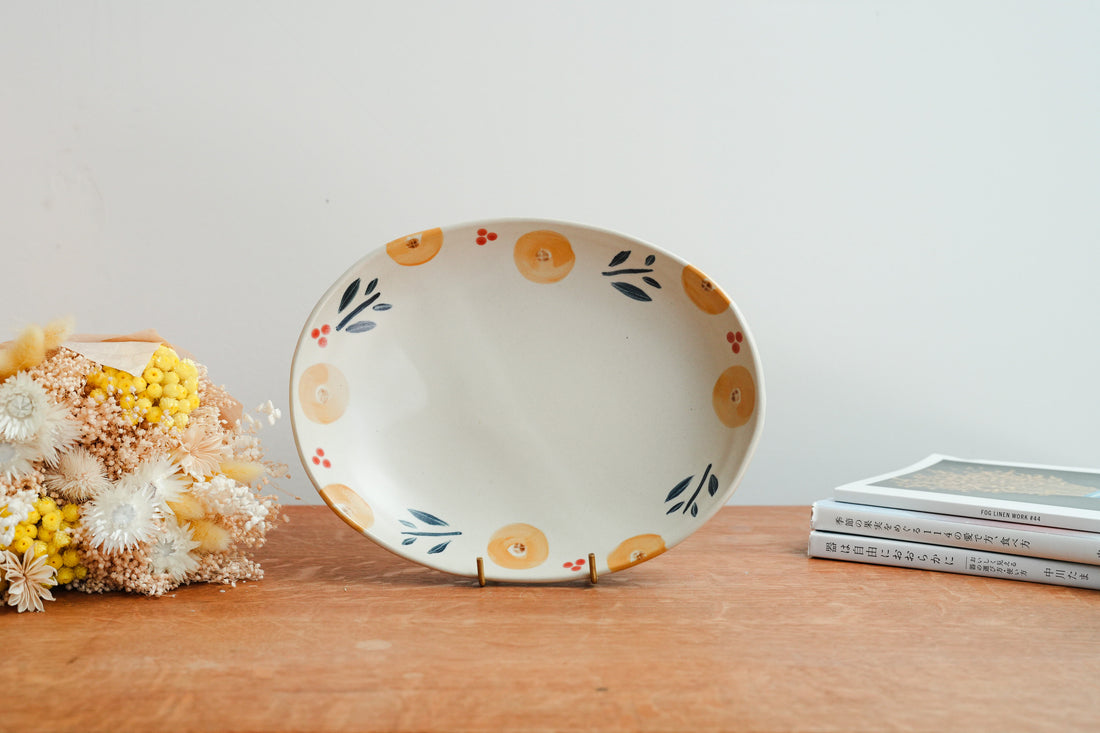 Kumiko Ishikawa 石川久美子 Large Oval Plate KI16