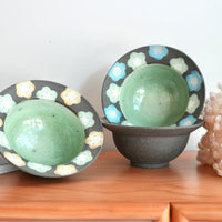 Akemi Nakamura 中村明美 Flower Rim Bowl AN17
