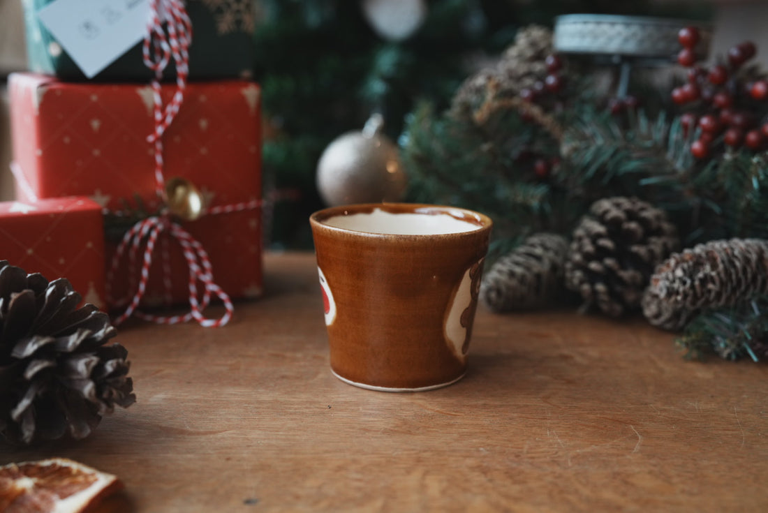 Fumiko Kondo 近藤布美子 - Brown Bear Free Cup FK16