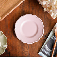 Atelier Gyuusha Small Floral Shape Round Plate