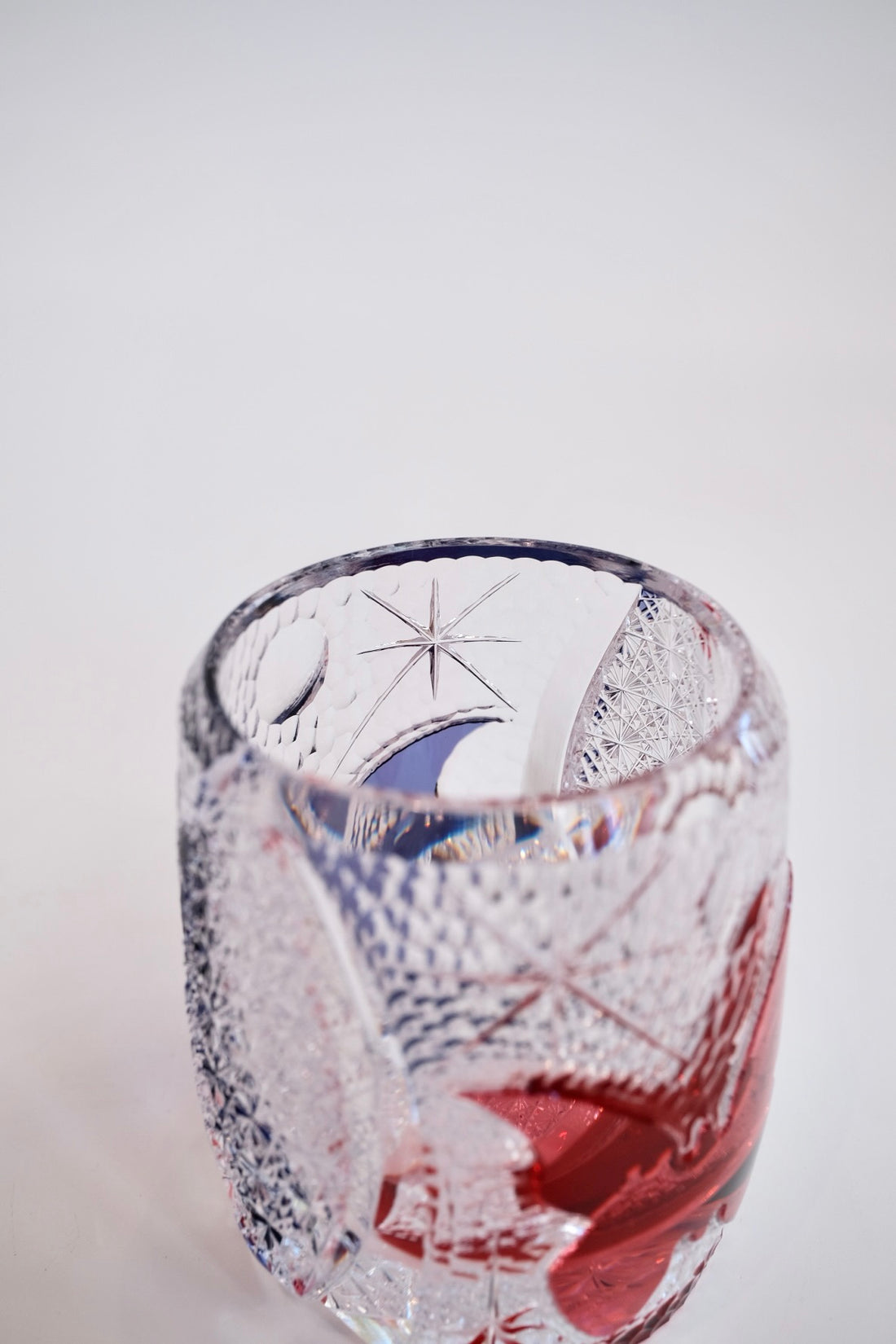Edo Kiriko Whisky Glass Rock Glass "Butterfly" Purple/Red by Junichi Nabetani, Master of traditional crafts