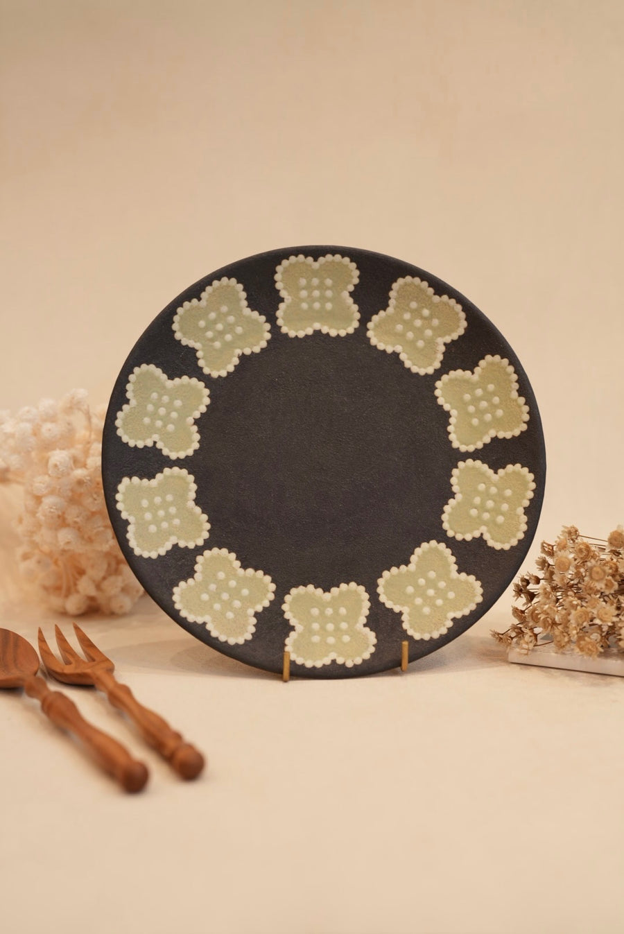 Kei Mitsumochi ミツ持啓 Green Flower Rim Large Round Plate  KM38