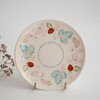 Taki Tomoda 友田多紀 Strawberry Small Plate - TT09