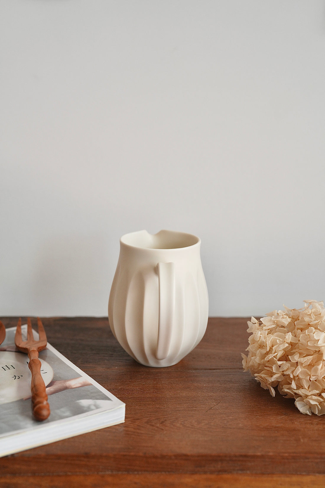 Yuko Hiramatsu 平松祐子 Large Jug YH05