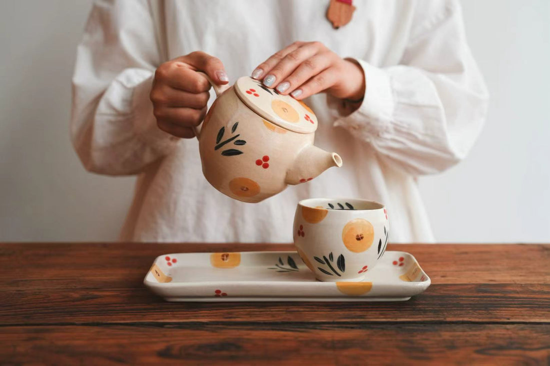 Kumiko Ishikawa 石川久美子 Tea Cup KI07