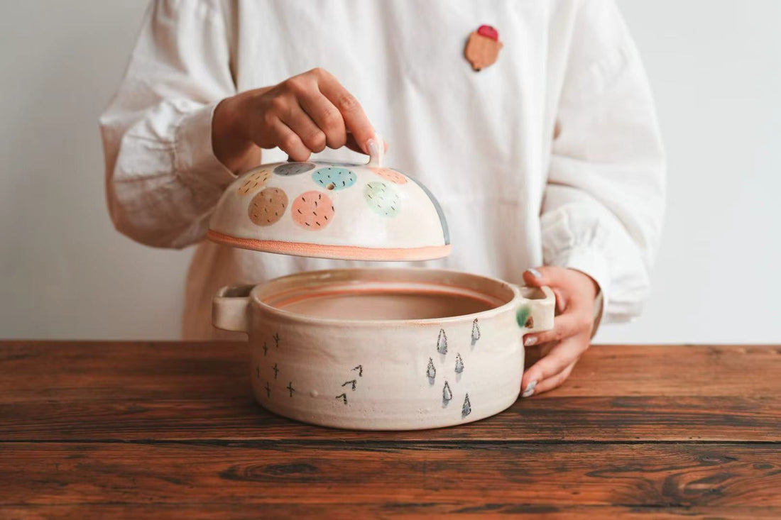 Kumiko Ishikawa 石川久美子 Colorful Clay Pot KI23