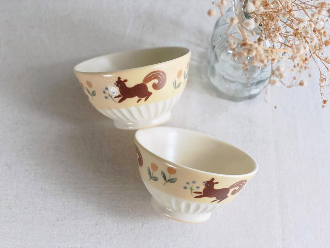 Buncho Pottery Squirrel and tulip bowl