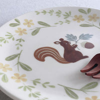 Buncho Pottery 7寸/Plate of squirrels and acorns