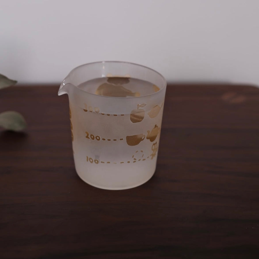 Sala Watanabe Measuring cup