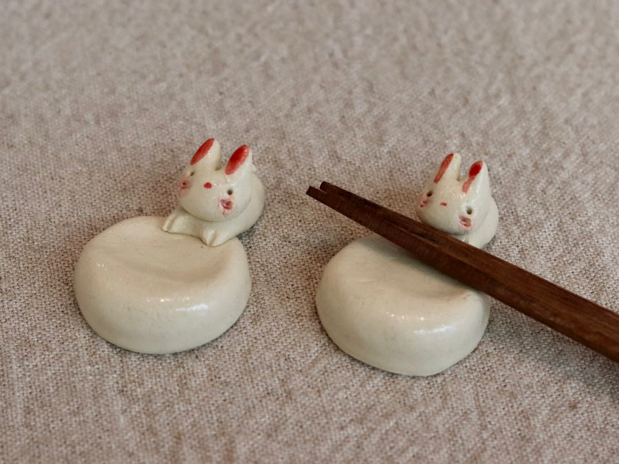 Seto Ware Animal Chopstick Rest