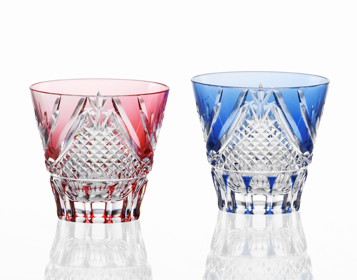 Kagami Crystal - A Pair of Sake Glasses, Edo Kiriko "Fuji"