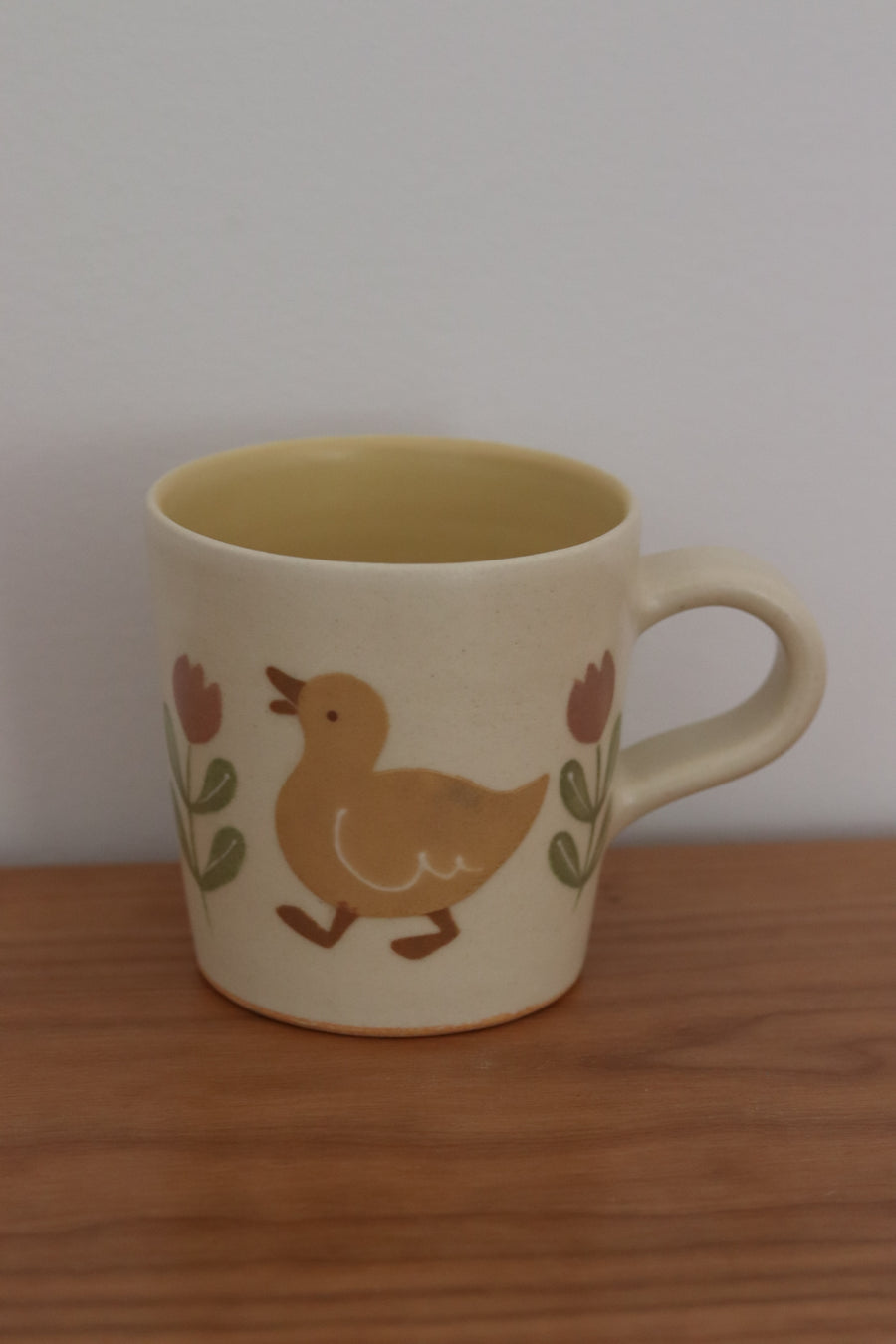 Buncho Pottery Duck w Tulip Mug