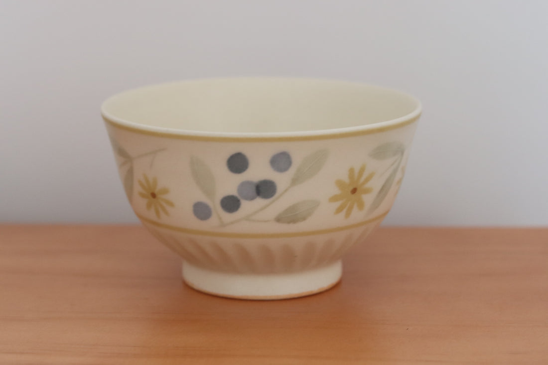 Buncho Pottery Flower and Berry Bowl - Blue