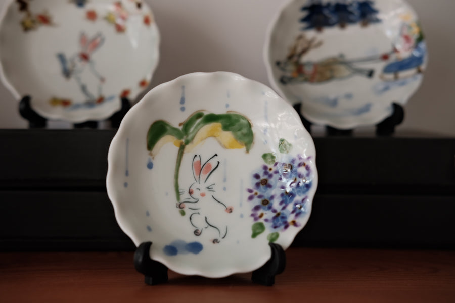 Arita Ware Handmade Bunny Birth Month Small Plate