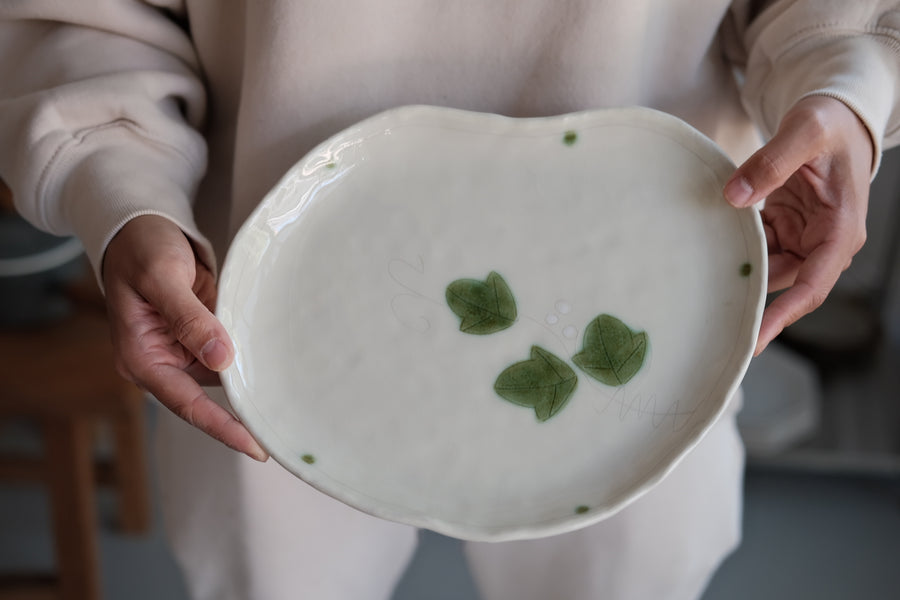 Japanese Shunryoku Green Leaf Large Plate Collection