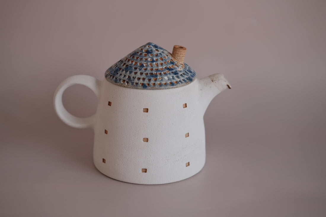 Forest Seed Pottery Ceramic Clay House Tea Pot