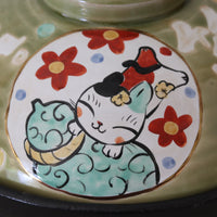 Yudachigama Hand-painted Lucky Cat Pot