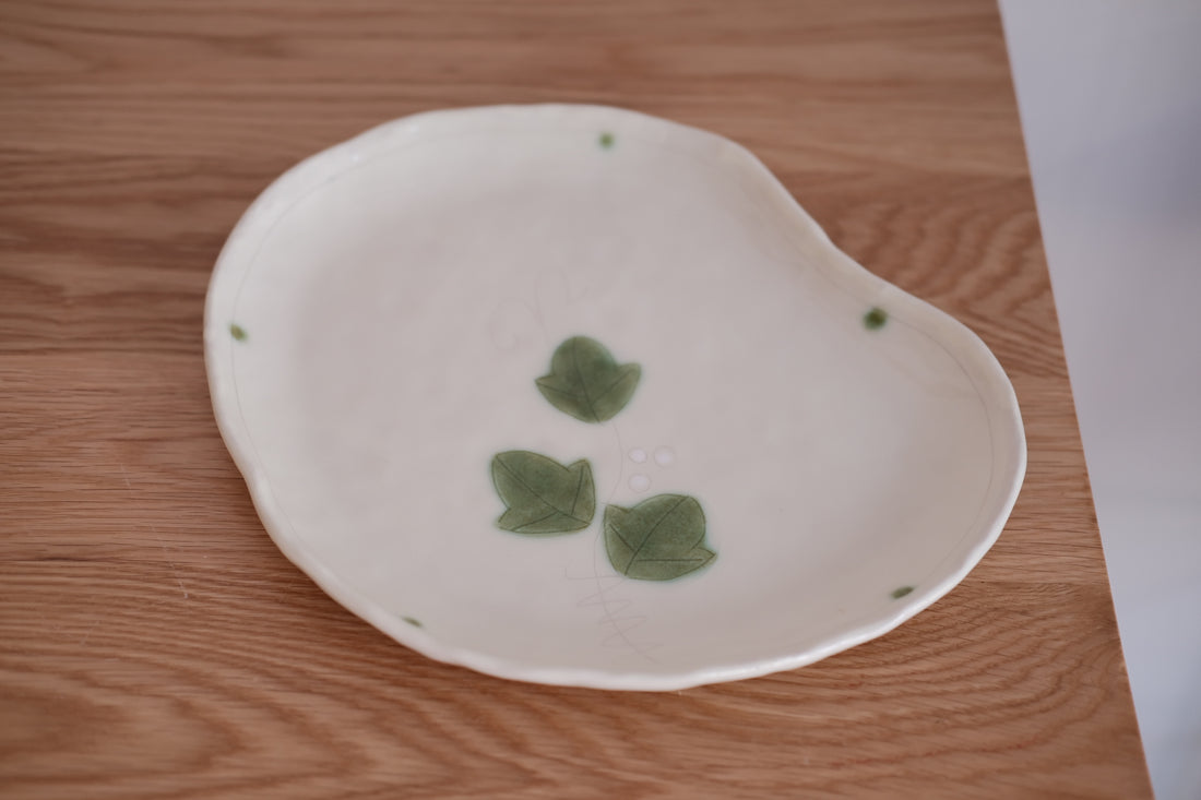 Japanese Shunryoku Green Leaf Large Plate Collection