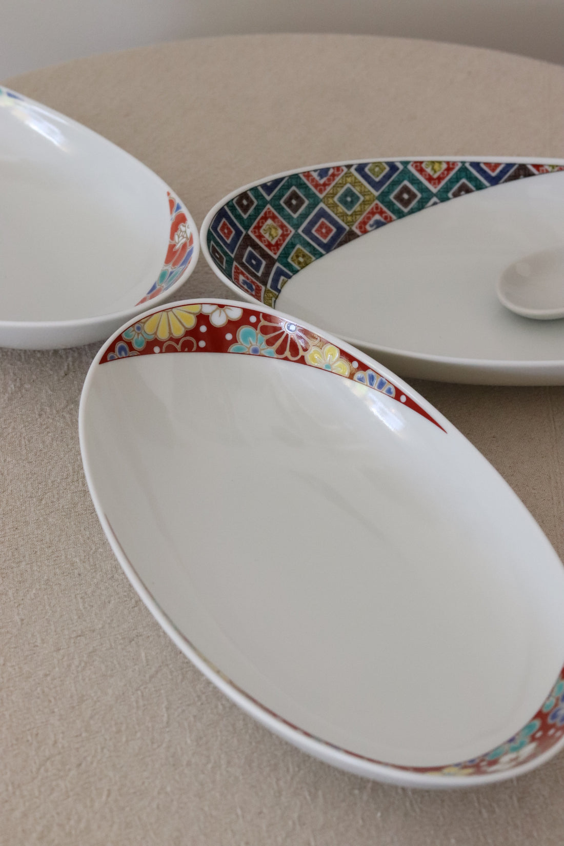 Kutani Ware Oval Plate