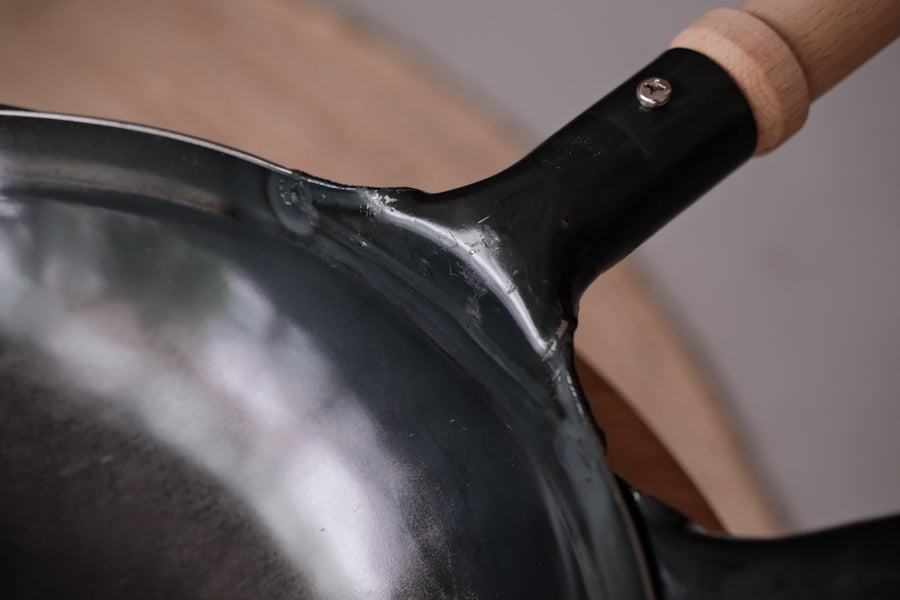 Yamada Kogyosho 山田工業所 Wooden Handle Wok