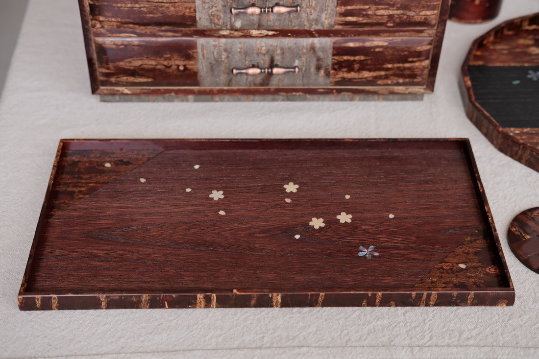 Yatsuyanagi Shell Inlay and Wood Sakura Akita Cherry Bark Work Rectangle Tea Tray