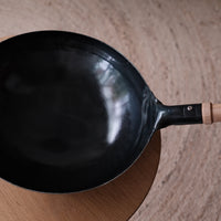 Yamada Kogyosho 山田工業所 Wooden Handle Wok