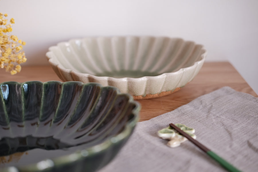 Japanese Chrysanthemum Shape Oval Serving Bowl