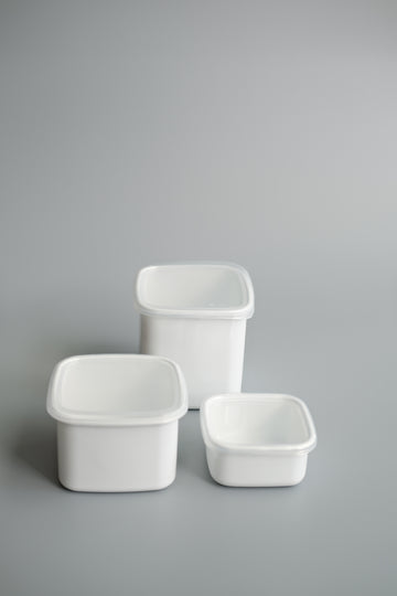 Noda Horo White Series Enamel Square Food Containers