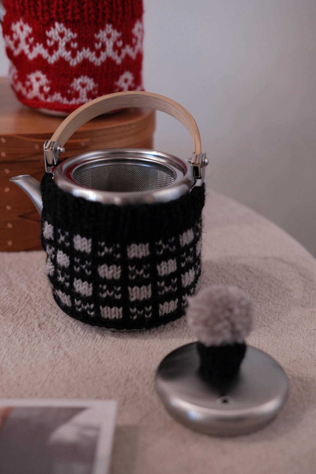 Kobo Aizawa Teapot Sweater