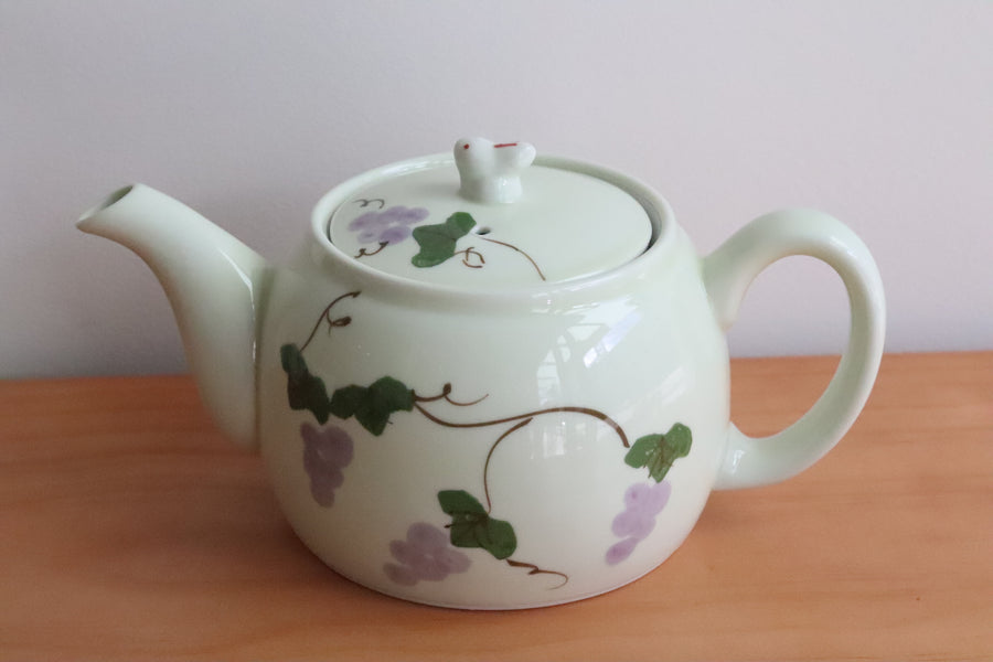 Japanese Bunny Grape Teapot with Teacups