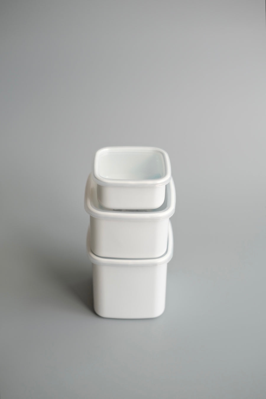 Noda Horo White Series Enamel Square Food Containers